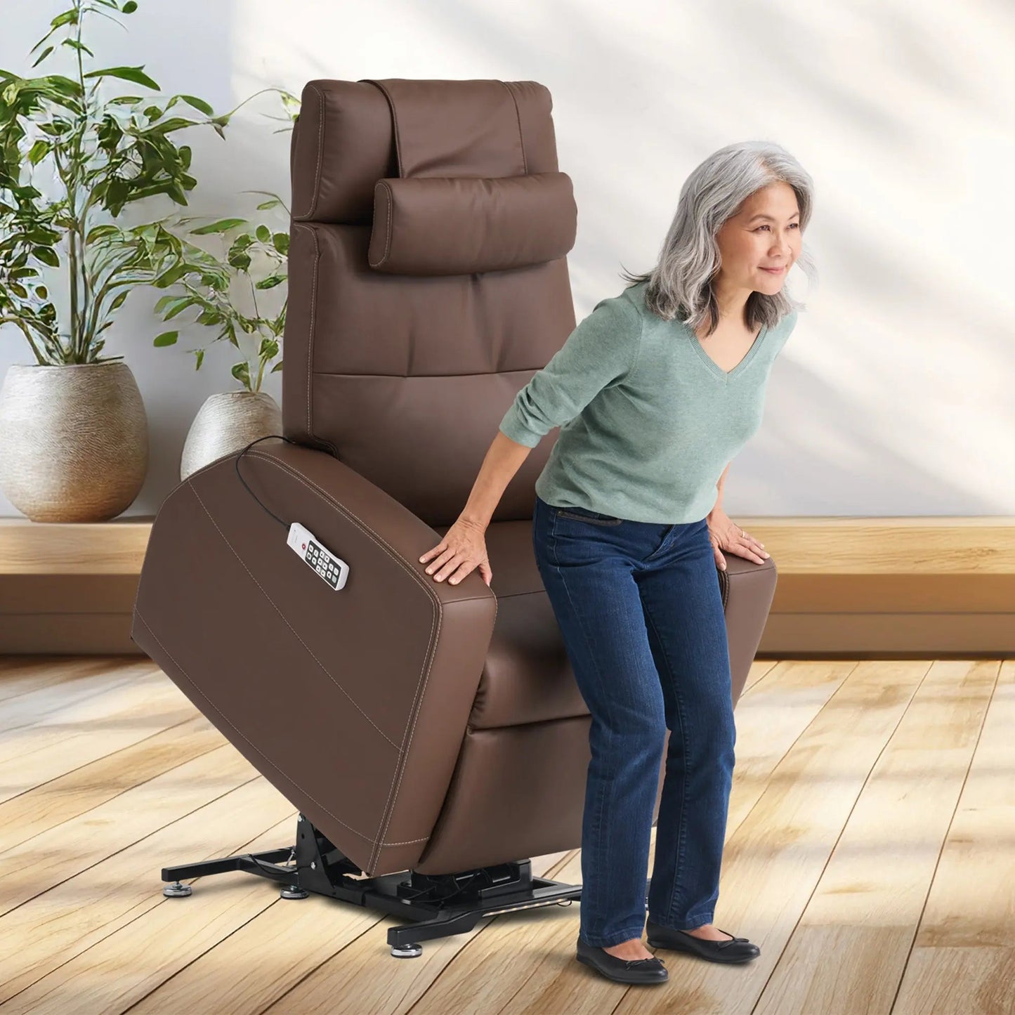 Laevo Zero Gravity Recliner with Lift Assist