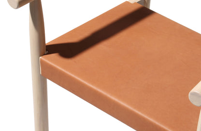 Misses Armchair